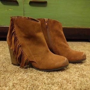 Distressed Fringe Ankle Boots